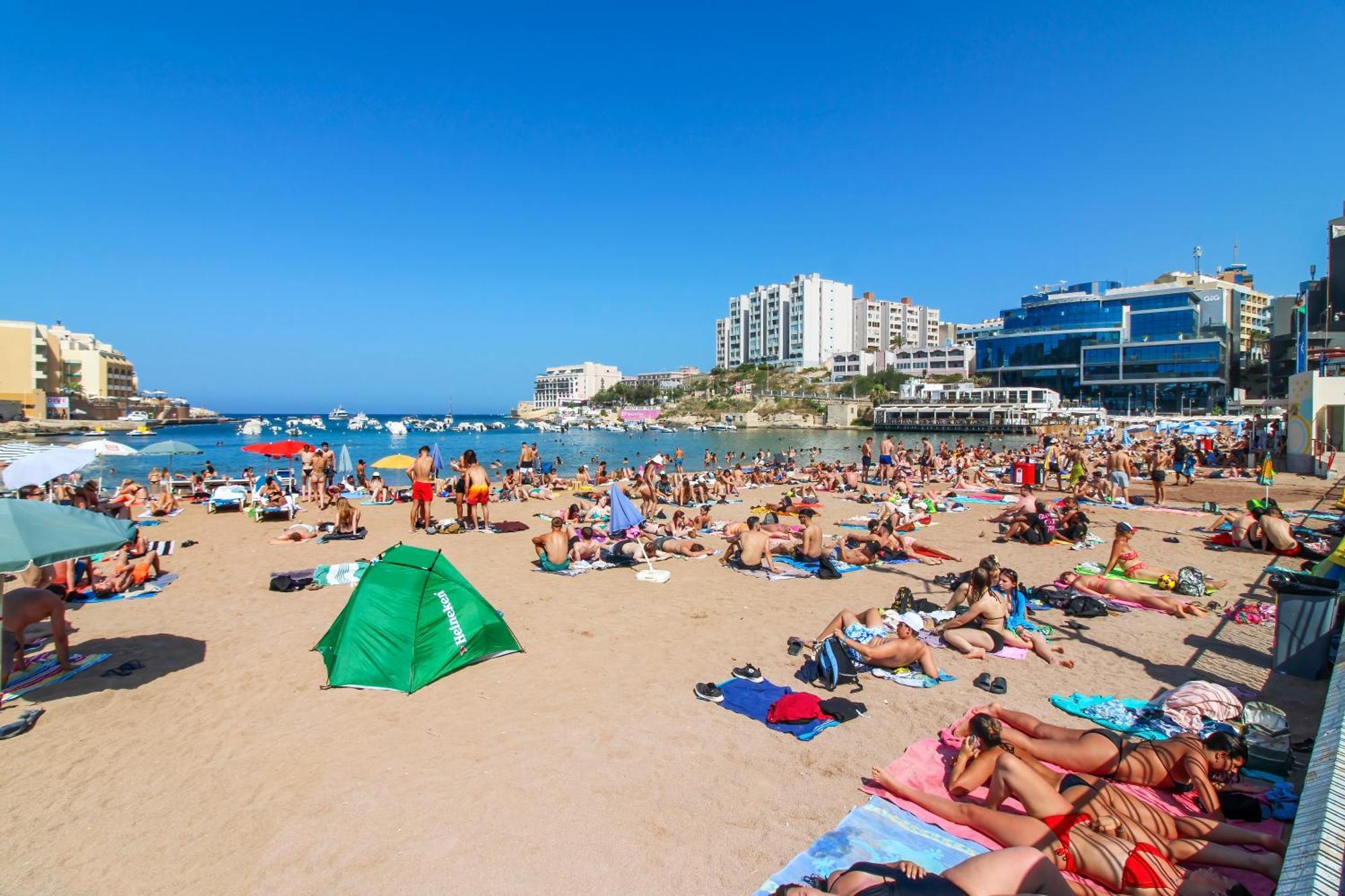Close To The Beach * Saint Julian's