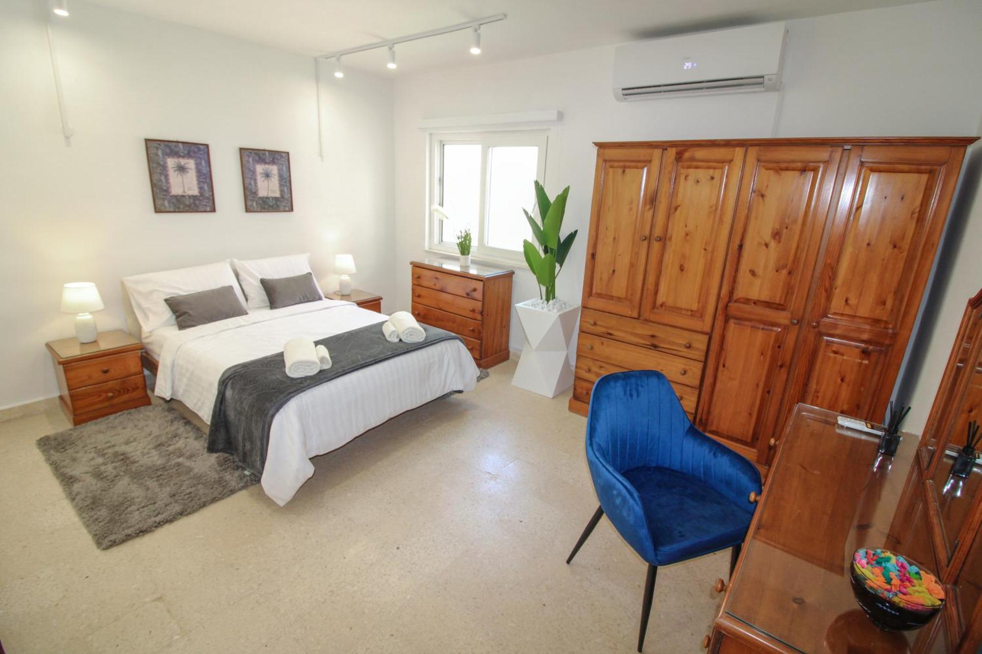 Close To The Beach Apartment *